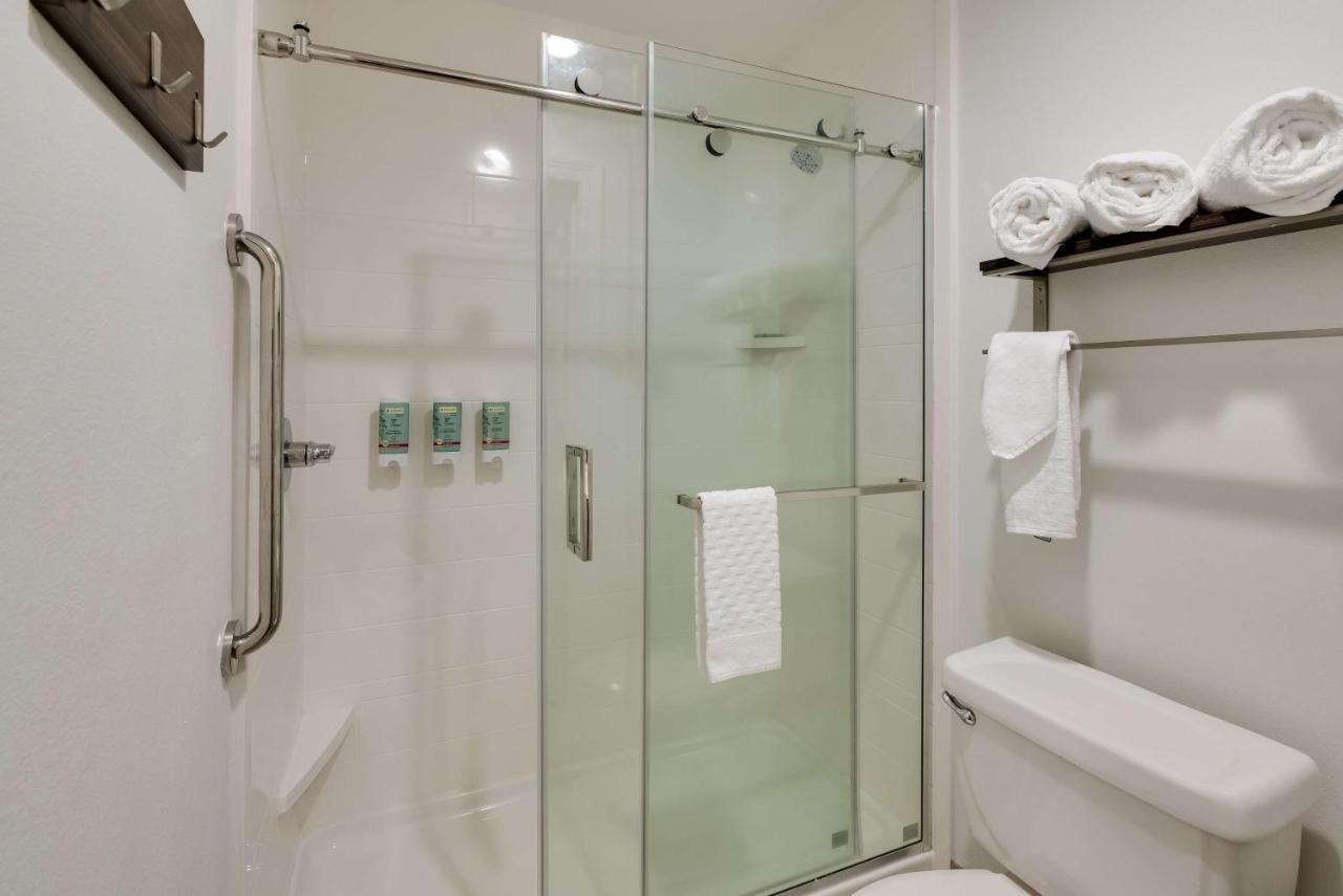 Best Western La Place Inn Zewnętrze zdjęcie