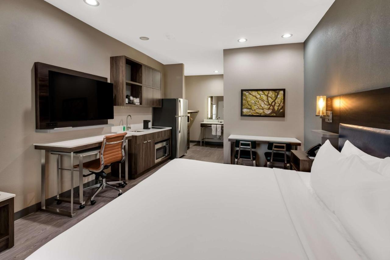 Best Western La Place Inn Zewnętrze zdjęcie