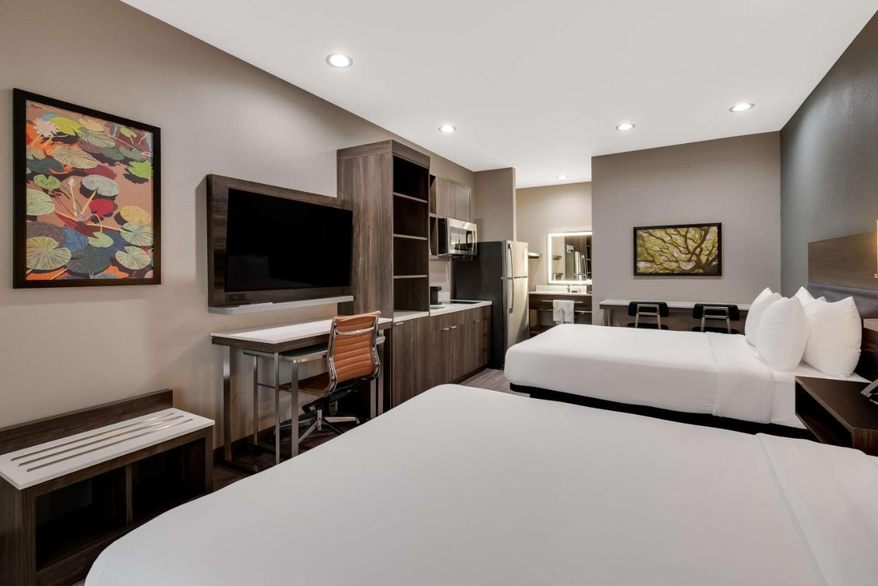 Best Western La Place Inn Zewnętrze zdjęcie