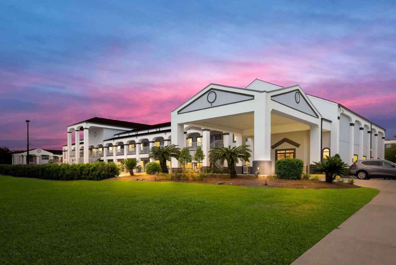 Best Western La Place Inn Zewnętrze zdjęcie